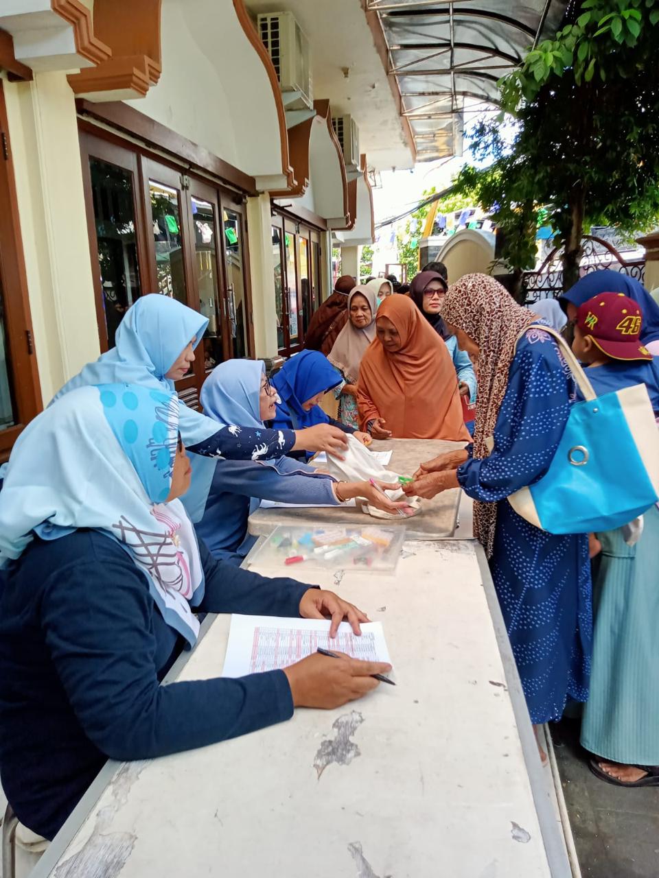Berbagi Beras